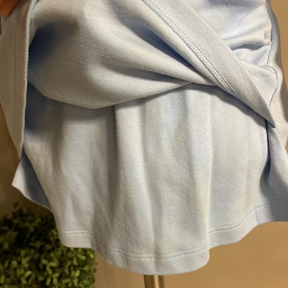 Appleseed’s cotton stretch cross over top / 3/4 sleeve fitted light blue size SM - Picture 3 of 12